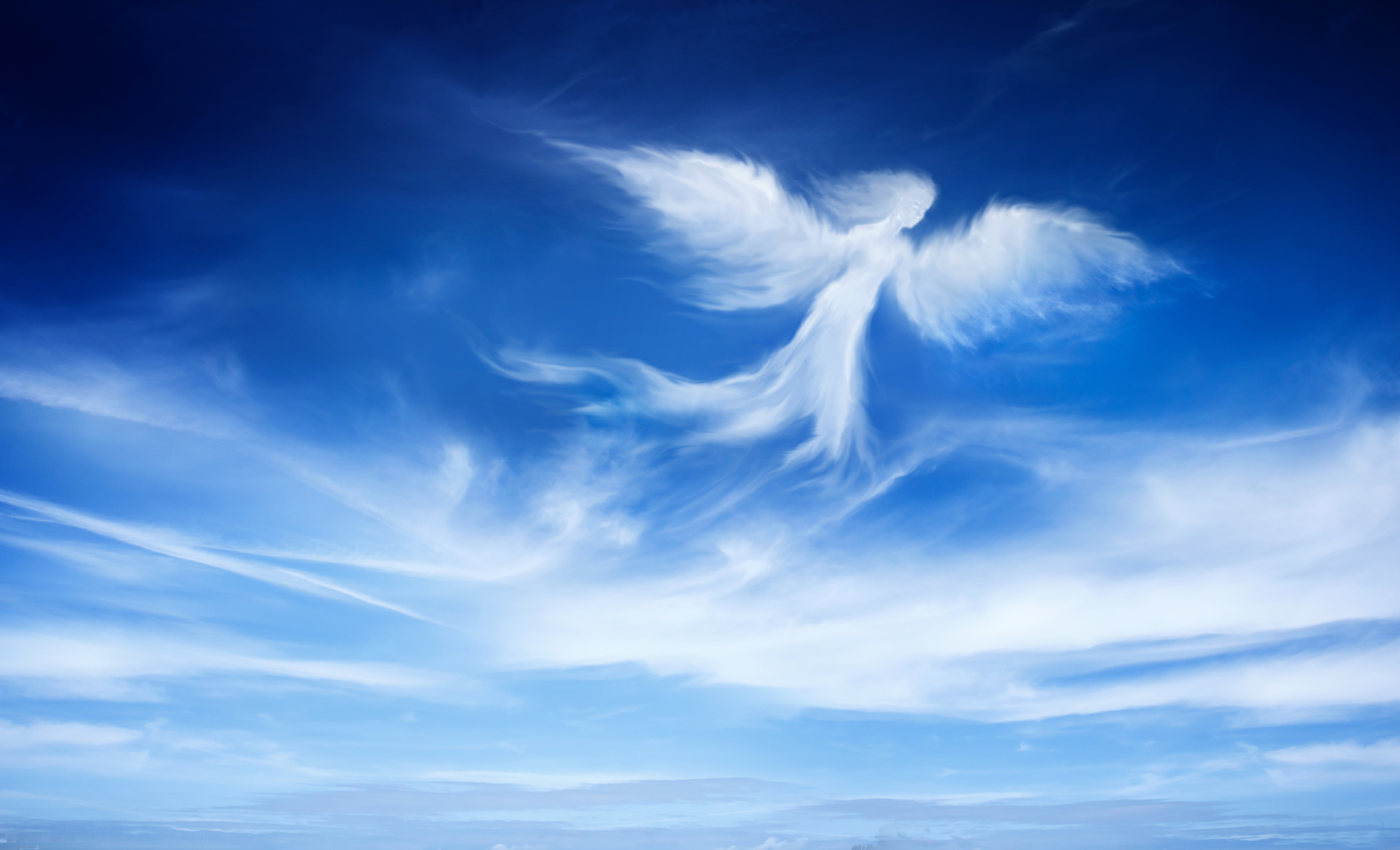 Синяя птица облака. Ангел в небе. Ангел в небесах. Небесные ангелы. Ангел на облаке.