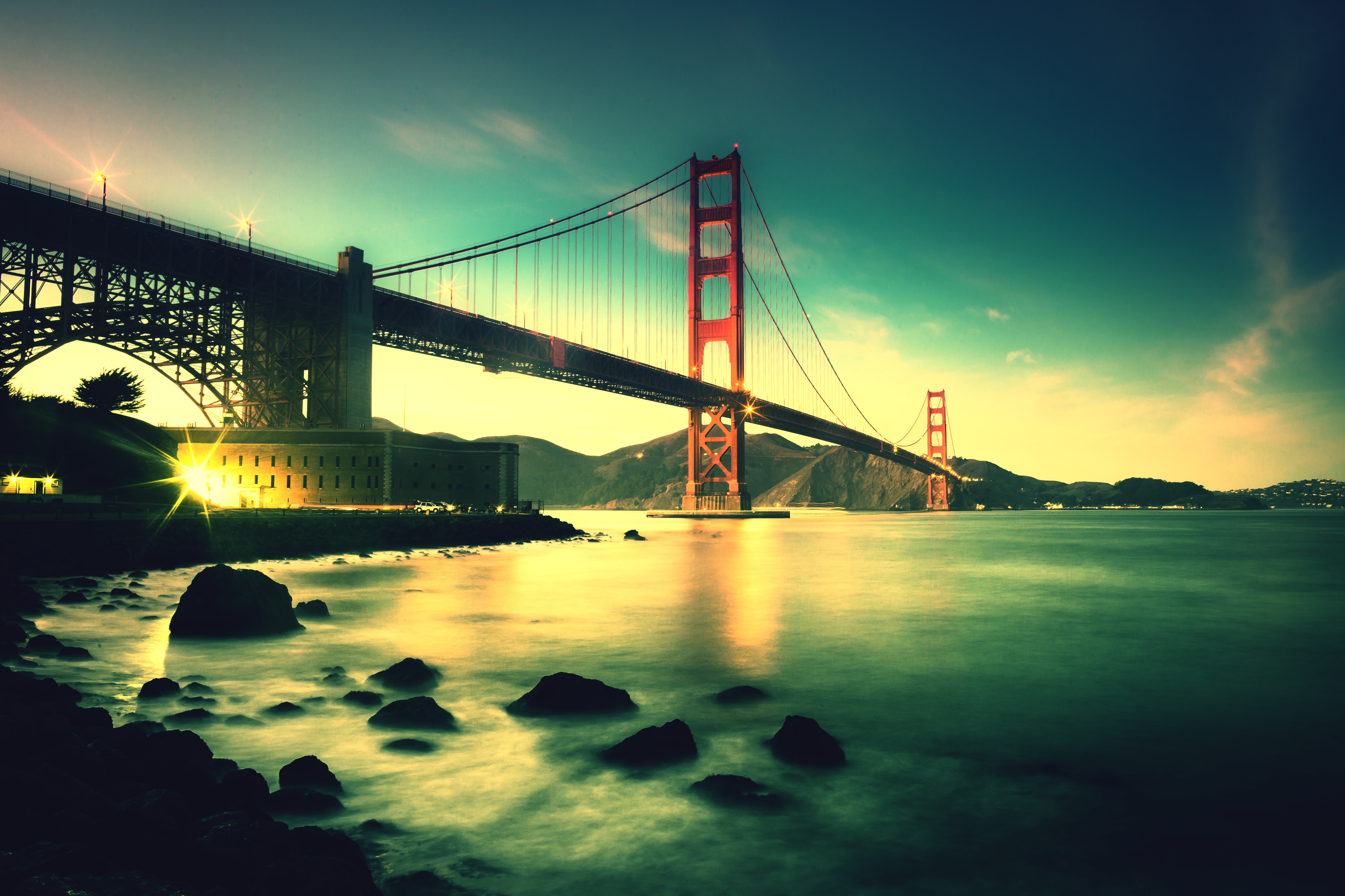 Изображения в разрешении 1080 1920. Мост золотые ворота Сан-Франциско Калифорния. Мост Нью-Йорк мост Сан Франциско. Бруклинский мост Сан Франциско.