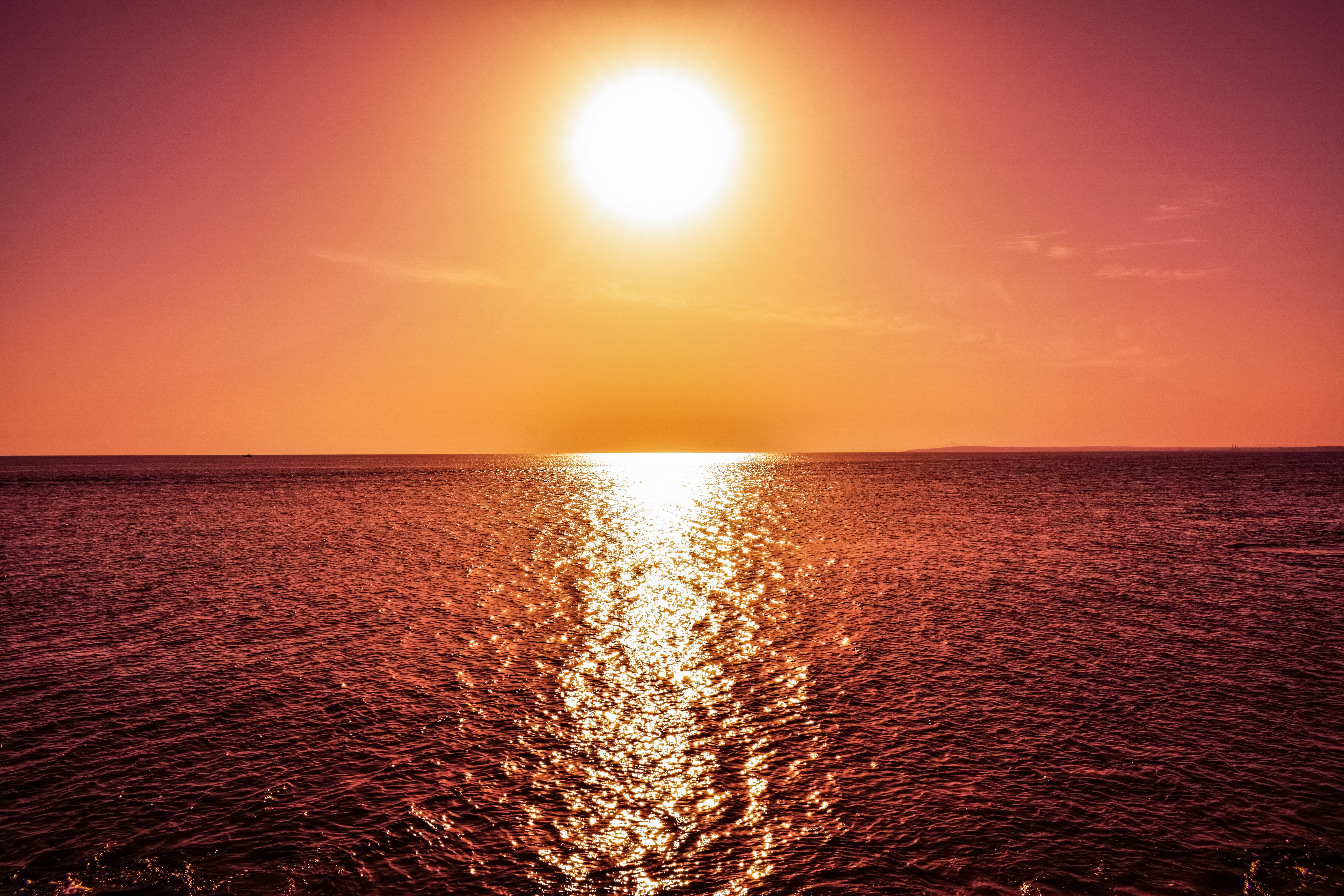 Картинки заката. Красивый закат. Морской закат. Море солнце. Закат над морем.