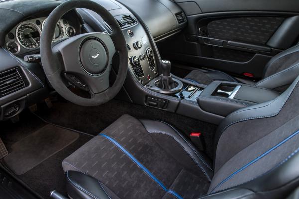 Aston Martin V8 Vantage Gts, Гоночные Автомобили, Интерьер, HD, 2K, 4K