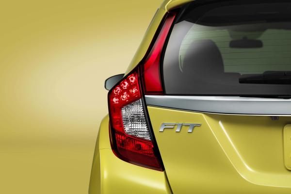 Honda Fit Hybrid, Best Cars 2015, Honda Jazz, Городские Автомобили, Желтый, Зад, Тест-Драйв, HD, 2K, 4K